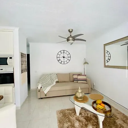 Hibisco Apartment *